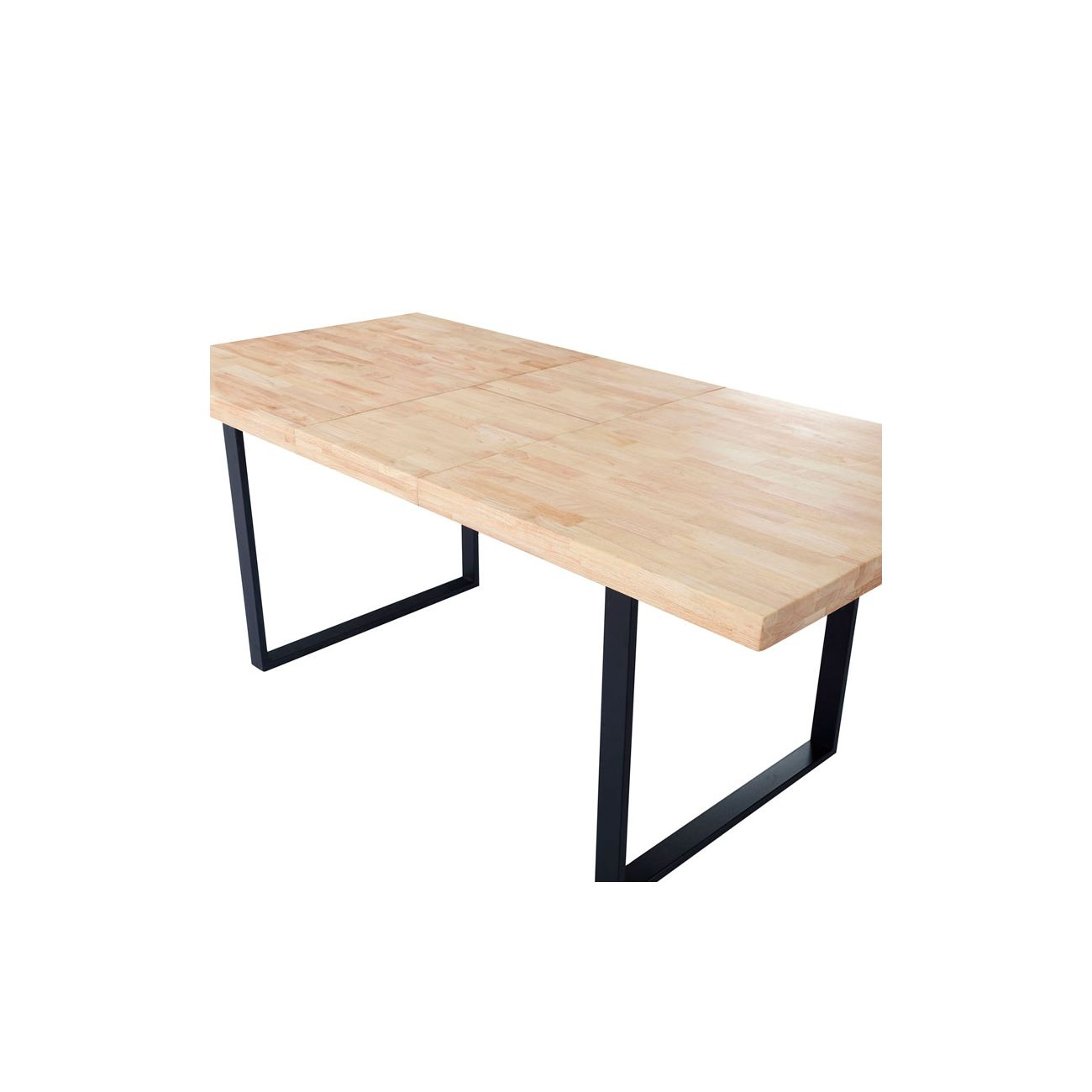 Una mesa de madera con patas de metal negro, fotografiada en estudio.