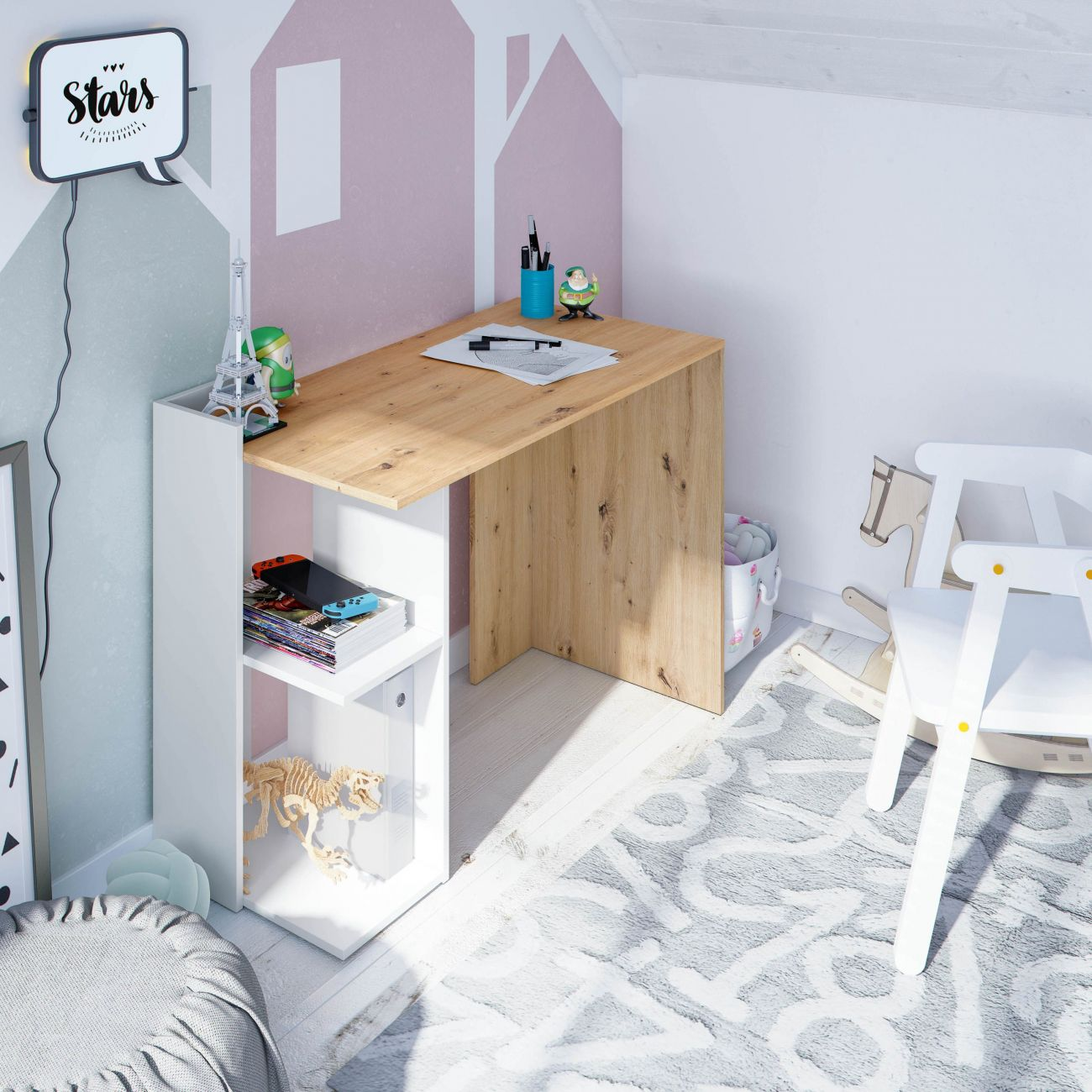 Un escritorio con estante, juguetes y decoraciones en una habitación infantil.