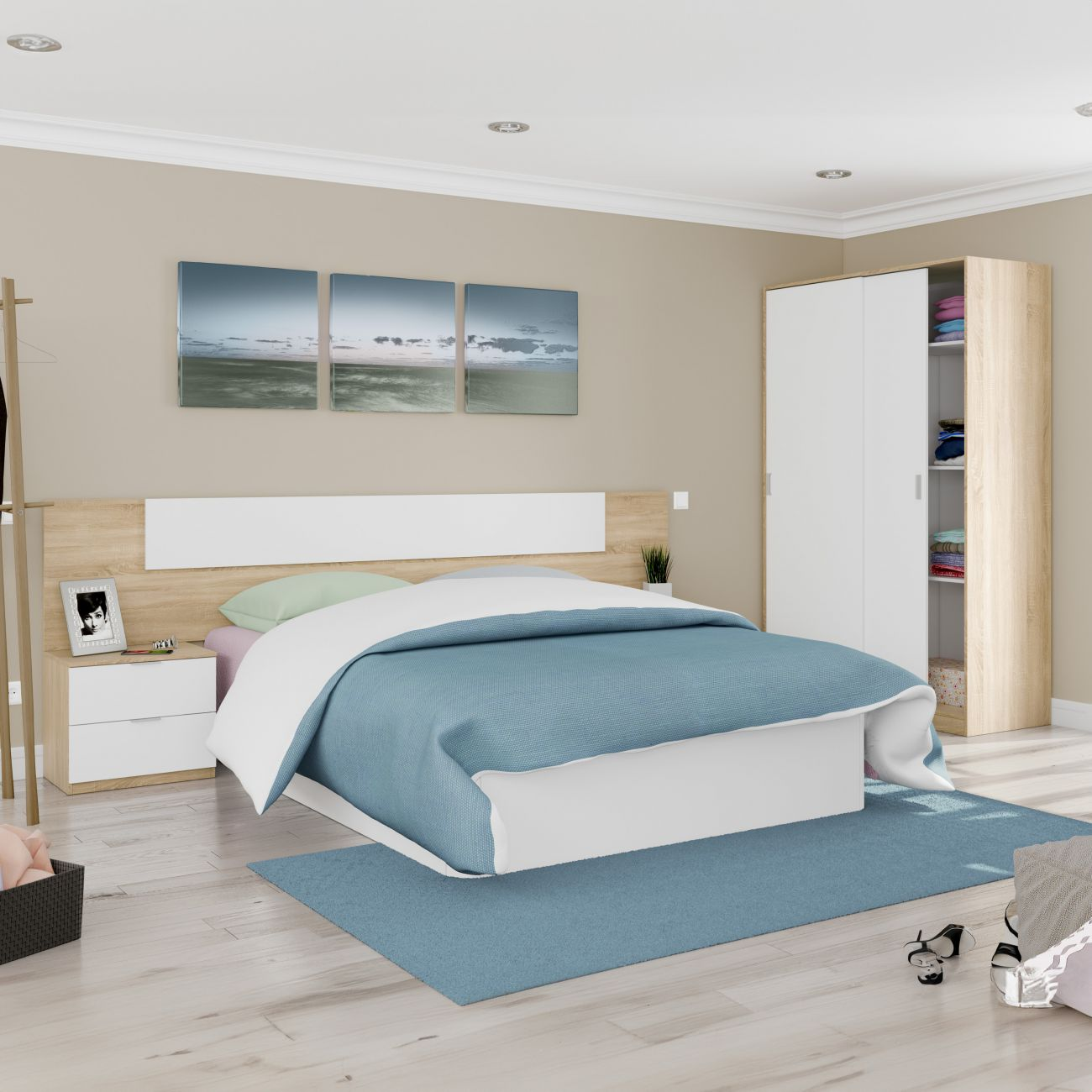 Un dormitorio moderno con cama doble, mesitas de noche y armario. Tonos madera clara.