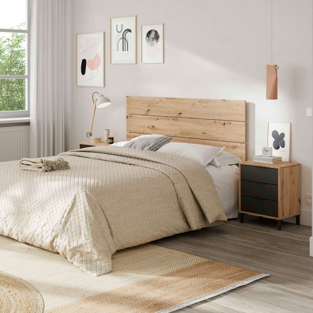 Un dormitorio moderno con cama de madera, mesitas de noche y arte de pared.