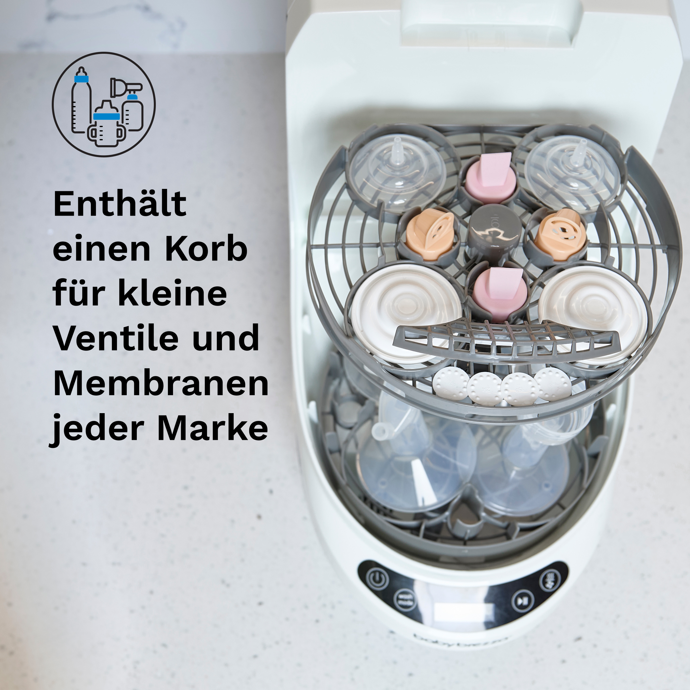 Ein Sterilisator mit einem Korb für Kleinteile wie Ventile und Membranen.