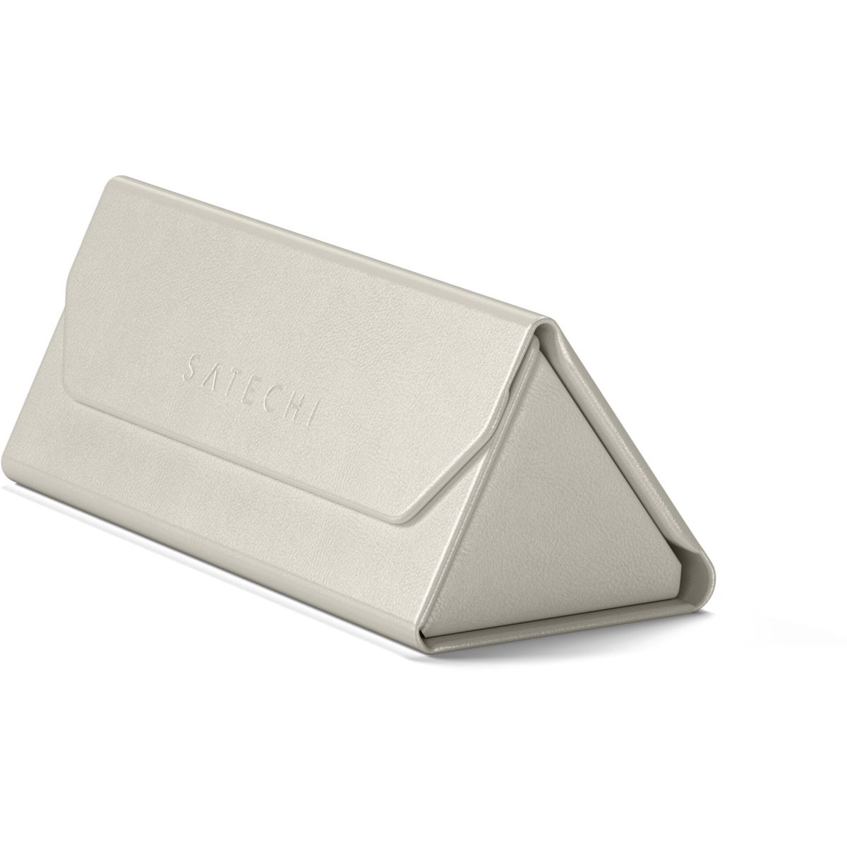 Un astuccio triangolare grigio chiaro con marchio Satechi.