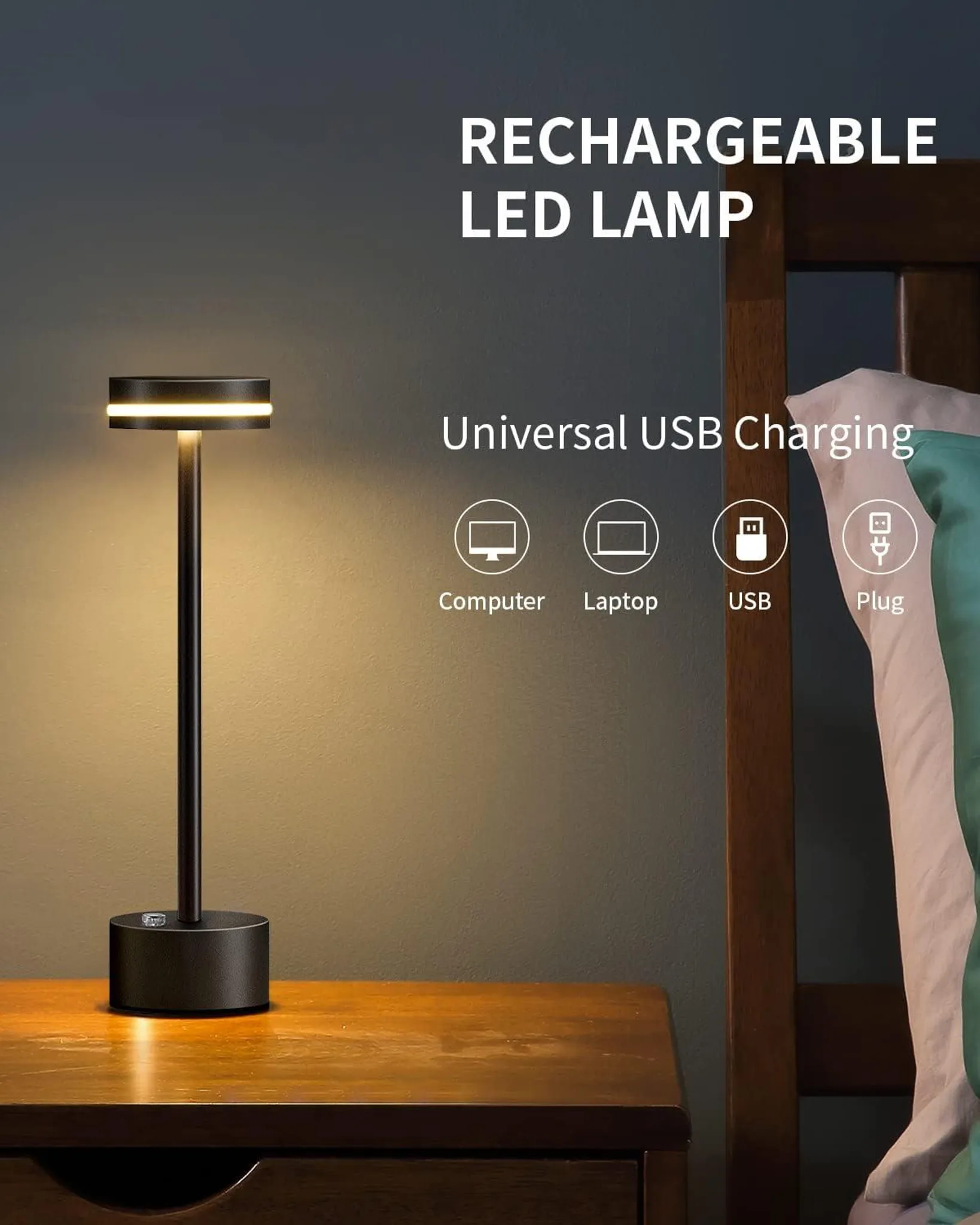 Eine wiederaufladbare LED-Lampe steht auf einem Nachttisch neben einem Bett.