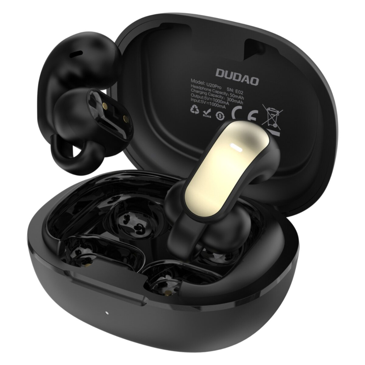 Auricolari wireless neri con custodia di ricarica. Un auricolare nella custodia, uno accanto.
