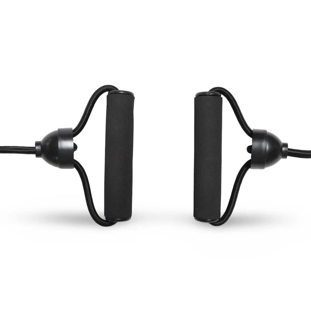 Dwa czarne uchwyty z linami i czarnymi łącznikami na białym tle.