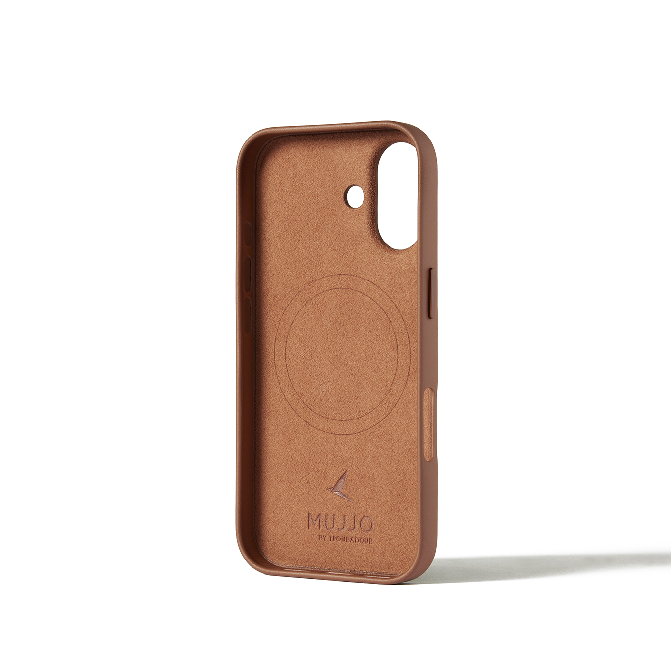 Brązowe etui na telefon z detalem pierścienia magnetycznego i logo, białe tło.