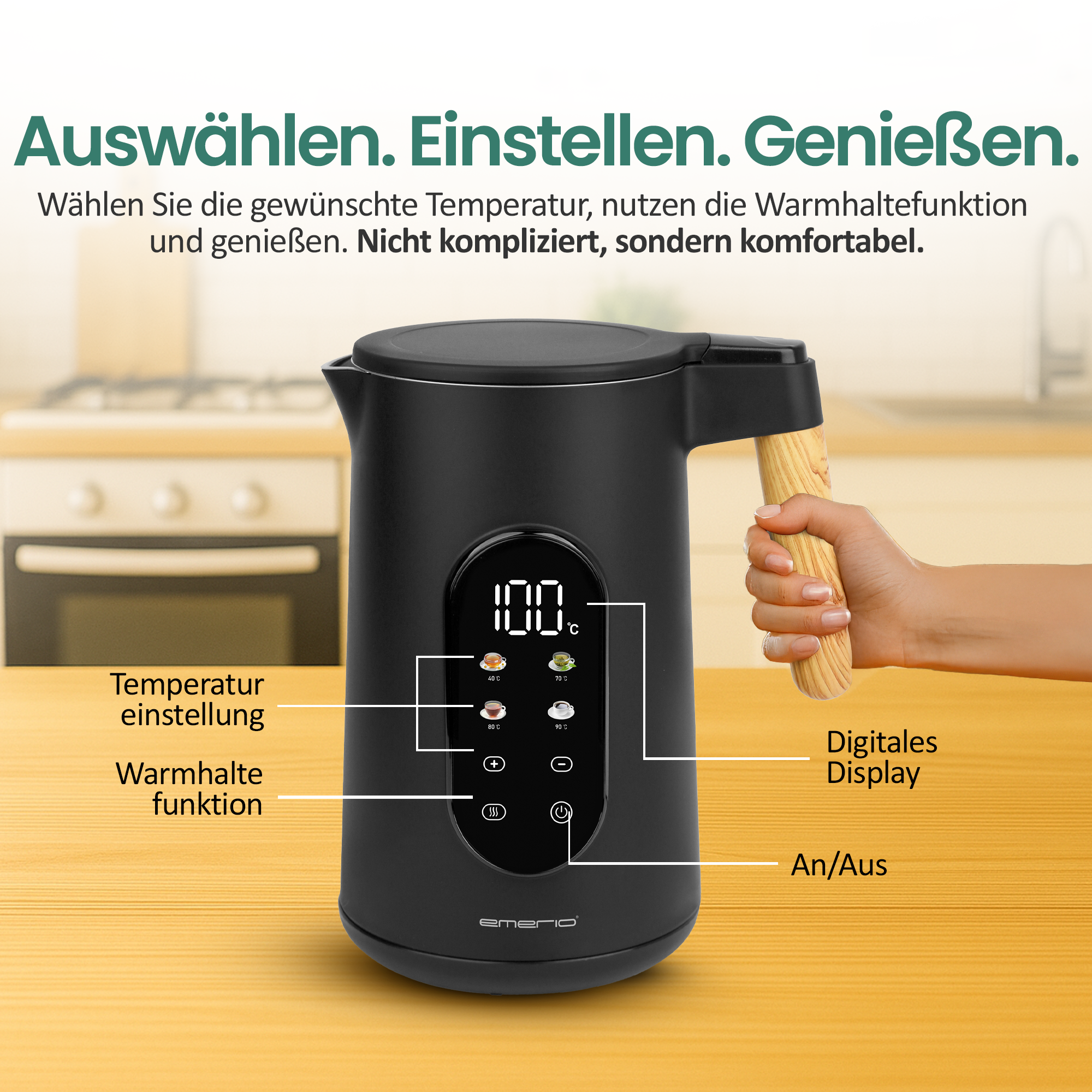 Schwarzer Wasserkocher mit digitalem Display, zeigt 100°C an.