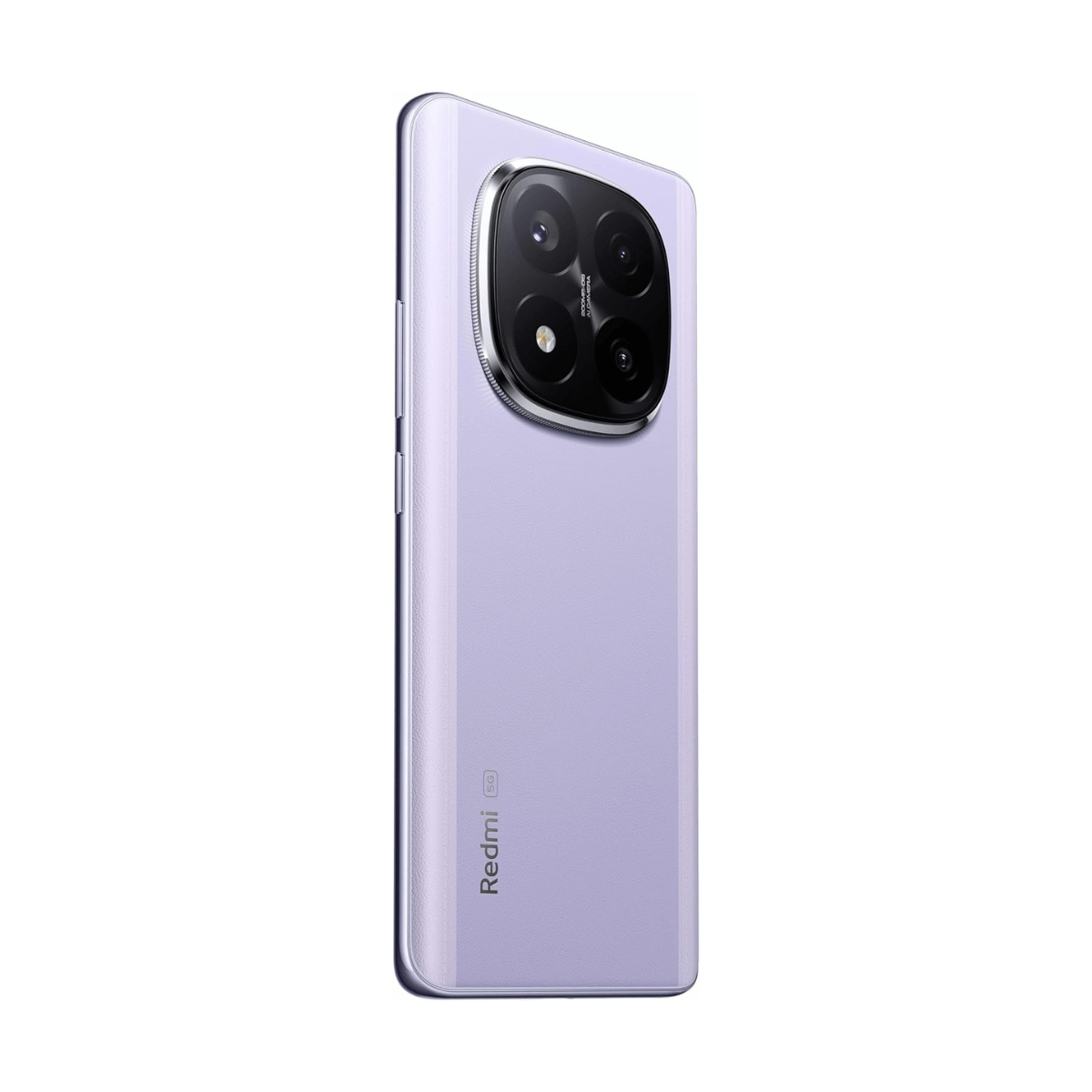 Fioletowy smartfon z poczwórnym aparatem i srebrną ramką na białym tle.