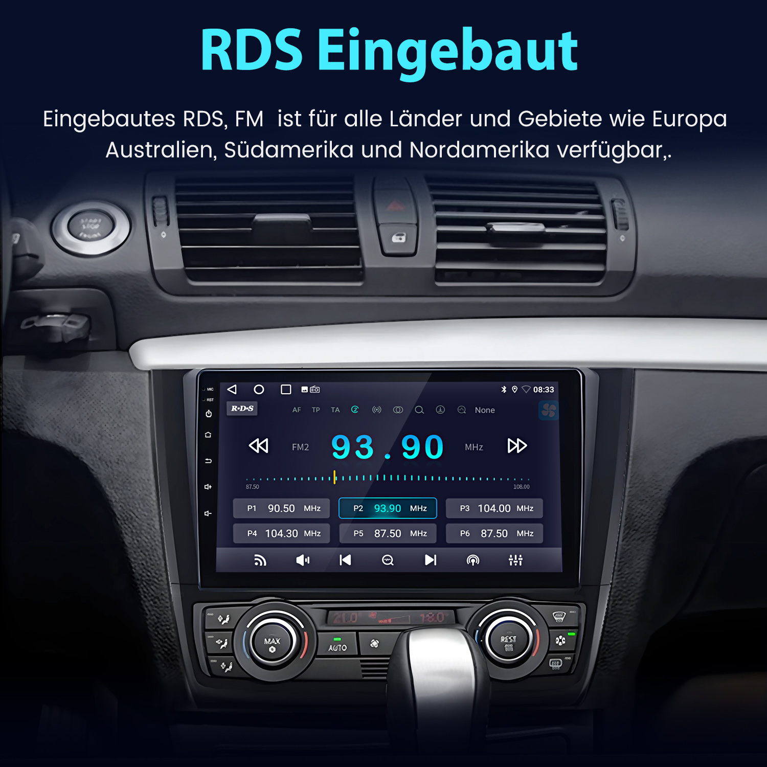 Autoinnenraum mit großem Bildschirm, der Radiosender anzeigt.