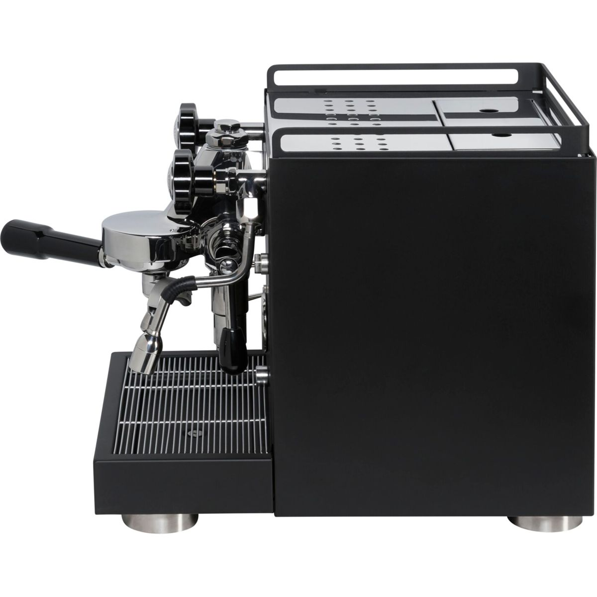 Schwarze Espressomaschine mit polierten Chromdetails und schwarzem Griff.