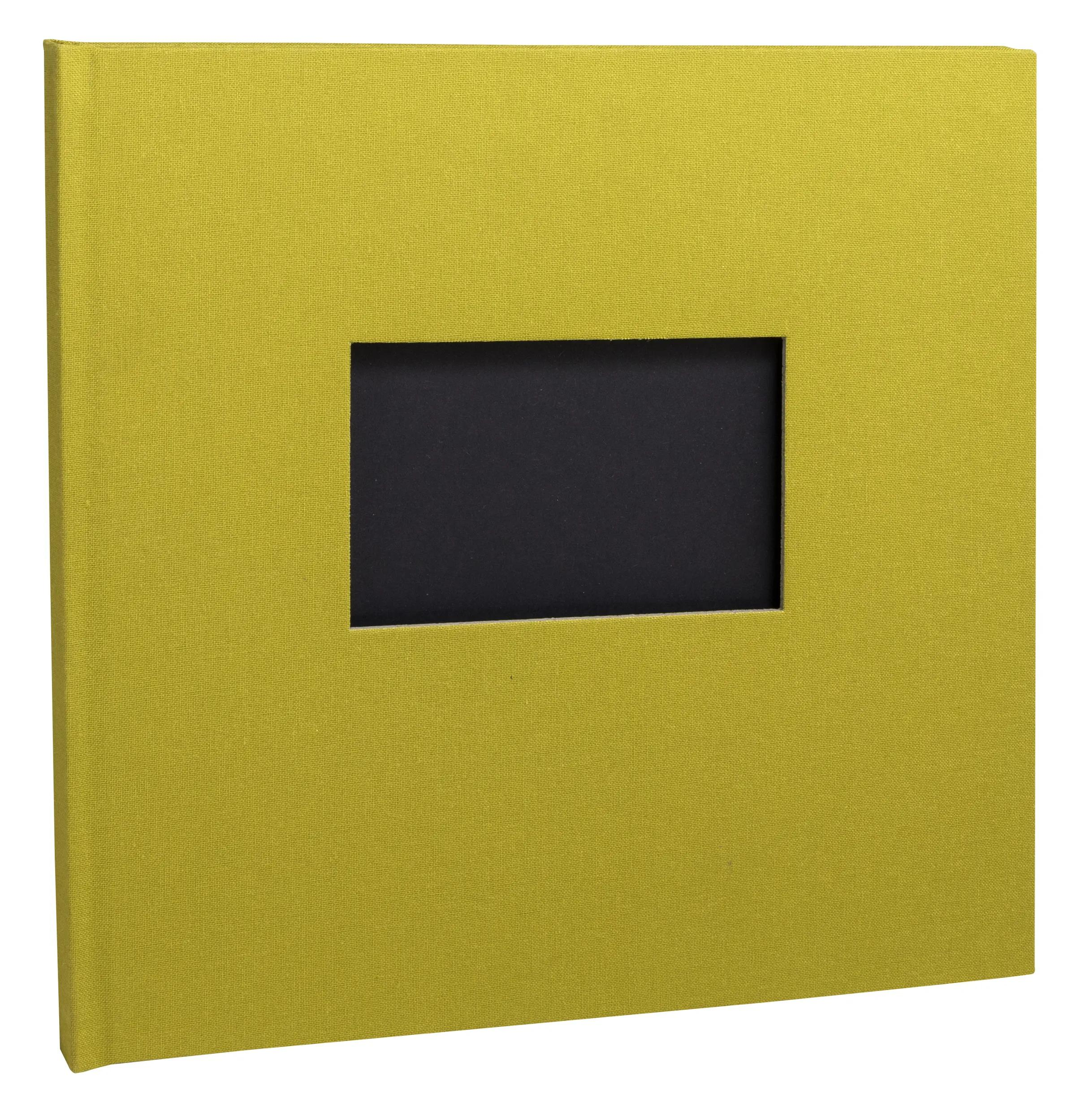 Un libro amarillo con un recorte rectangular en la portada.