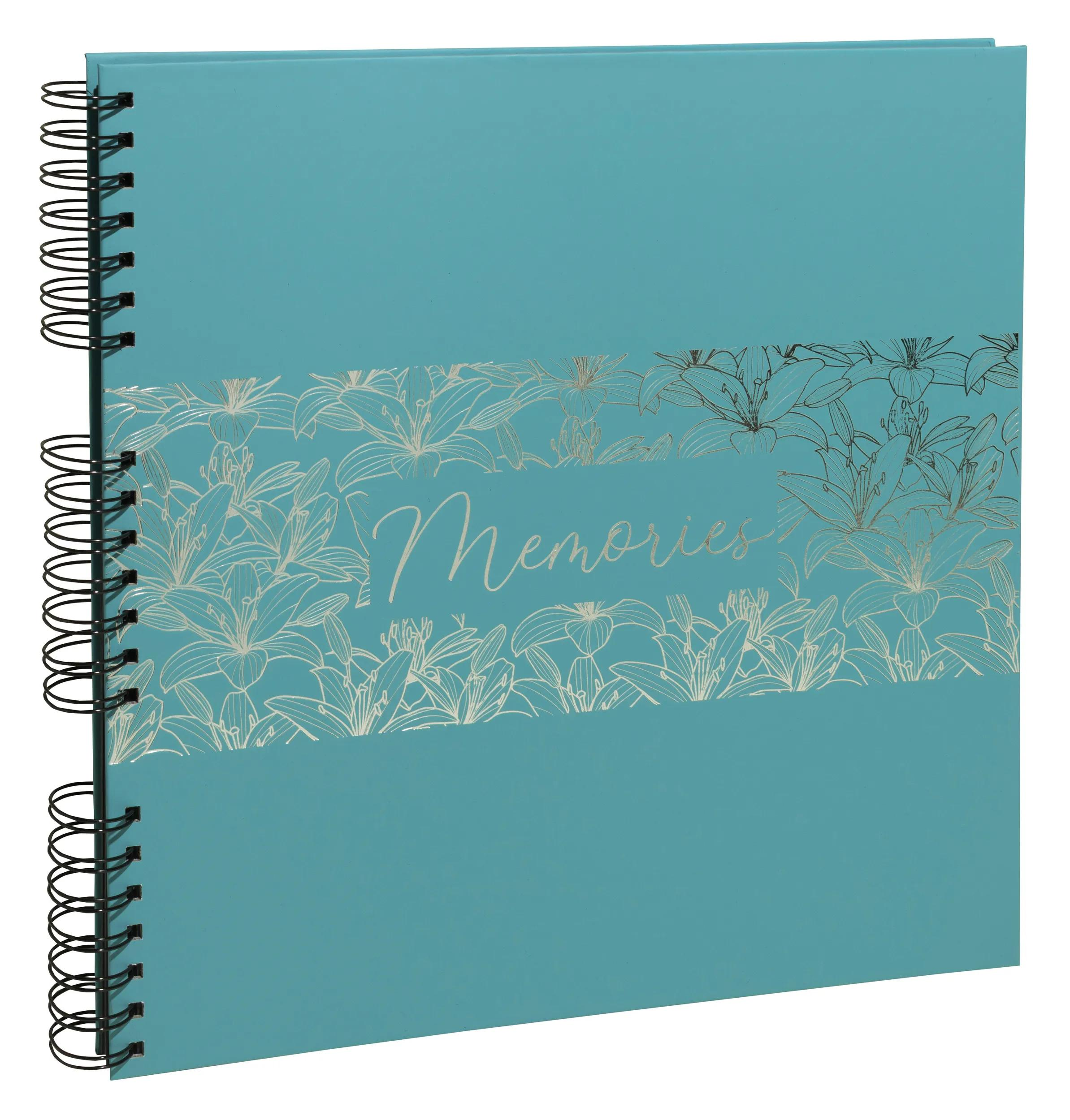 Carpeta turquesa con diseño floral plateado y texto "Memories".