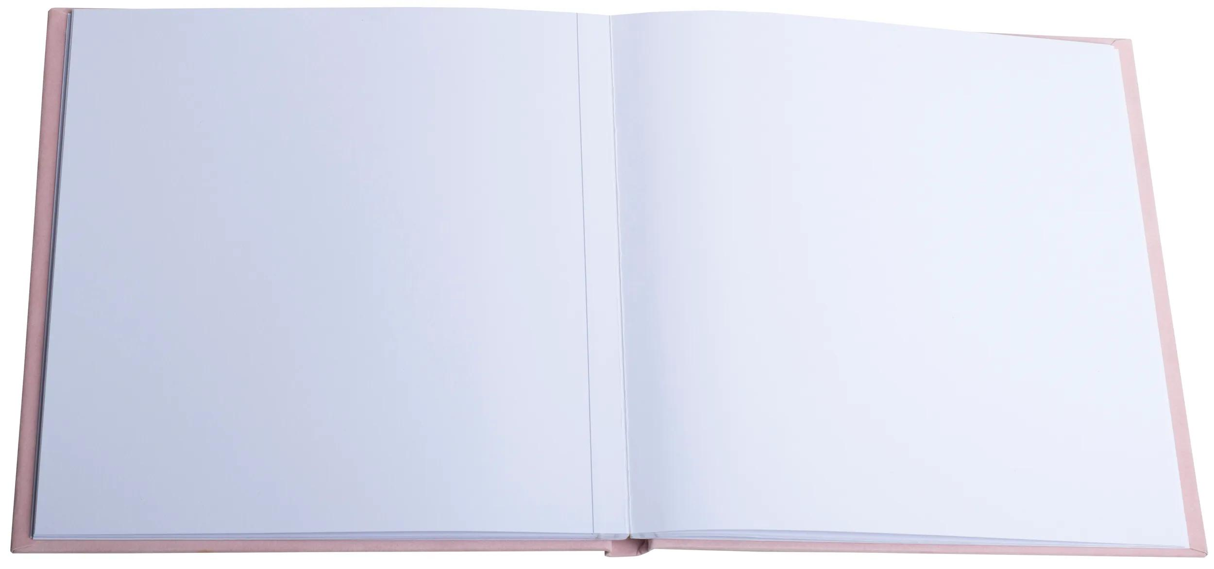 Un cuaderno abierto y en blanco con cubierta rosa.