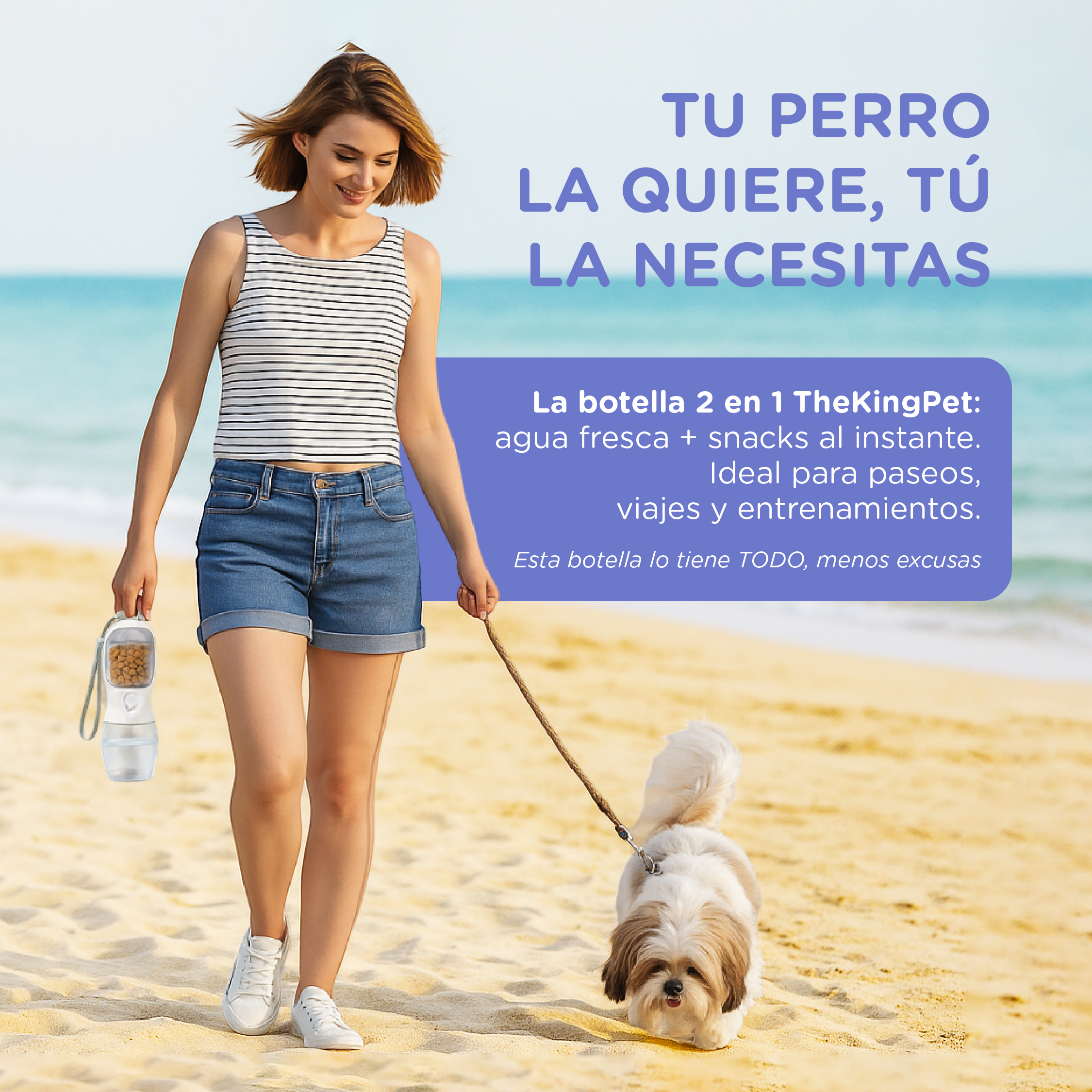 Mujer paseando un perro en la playa, sosteniendo una botella con dispensador de premios.