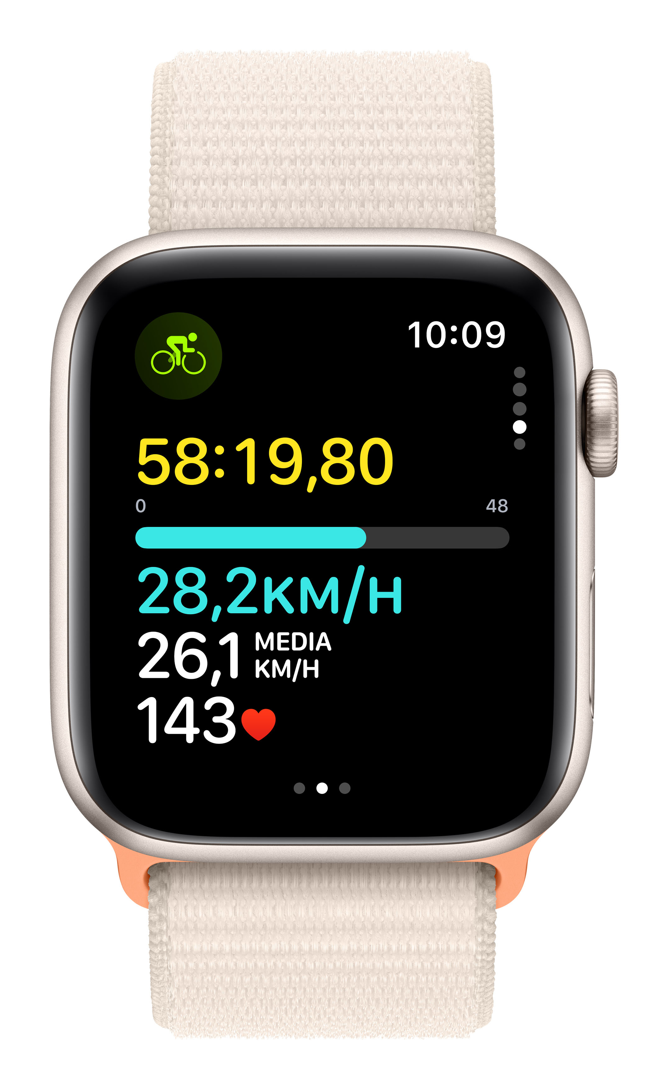 Uno smartwatch mostra dati di allenamento: tempo, distanza, velocità e battito cardiaco.