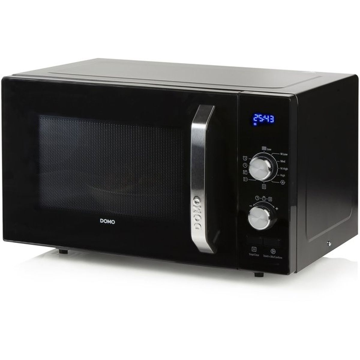 Horno de microondas negro con asa plateada y pantalla digital.