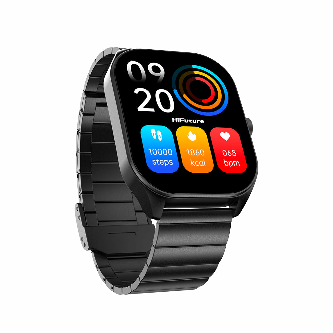 Czarny smartwatch z metalową bransoletą wyświetla czas, kroki, kalorie i tętno.