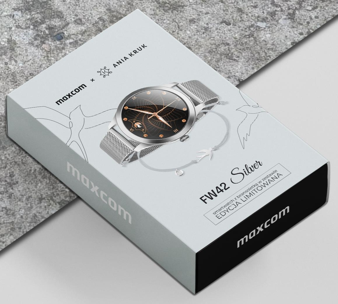 Verpackung einer Maxcom FW42 Silver Smartwatch mit Armband.