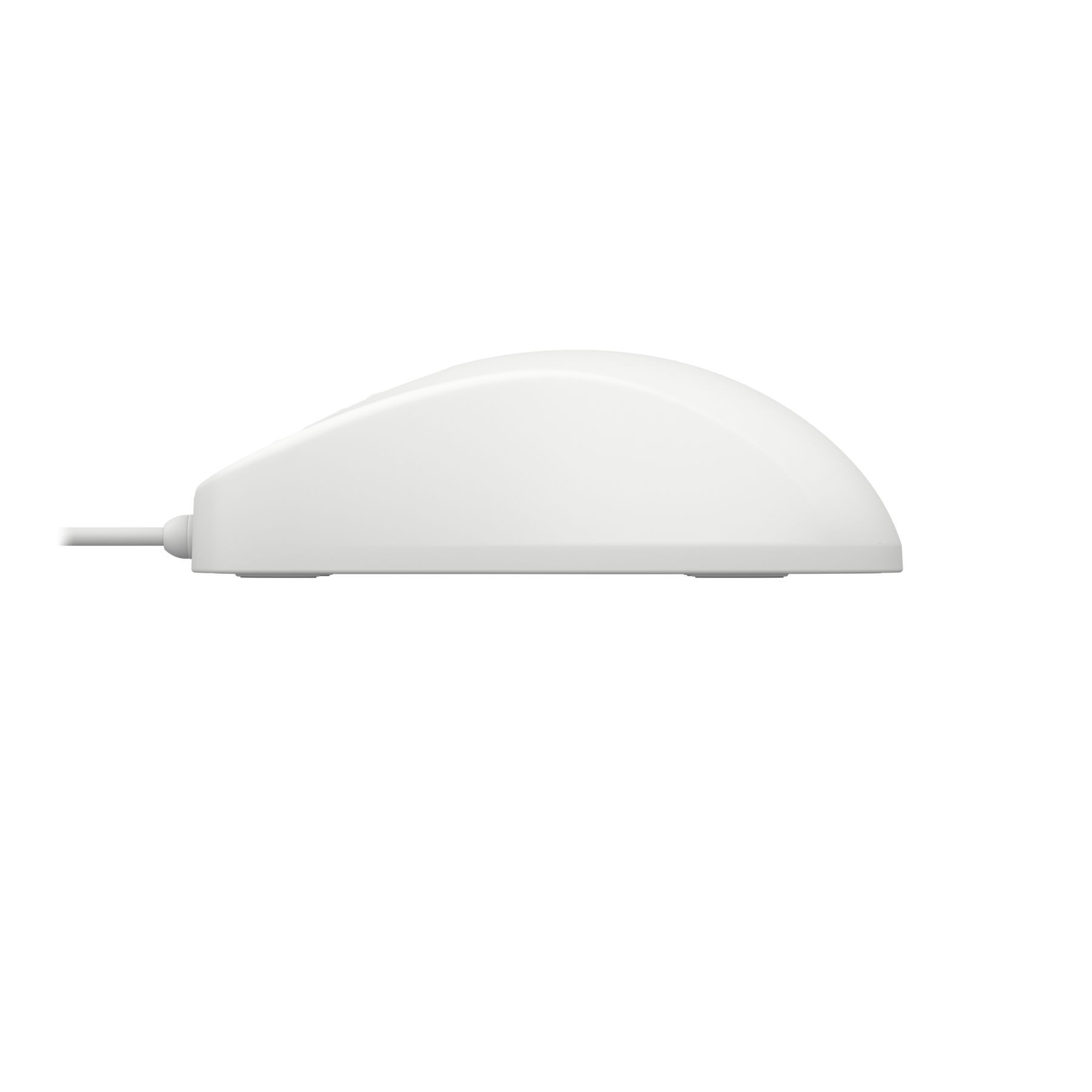 Eine weiße Computermaus mit Kabel auf weißem Hintergrund.