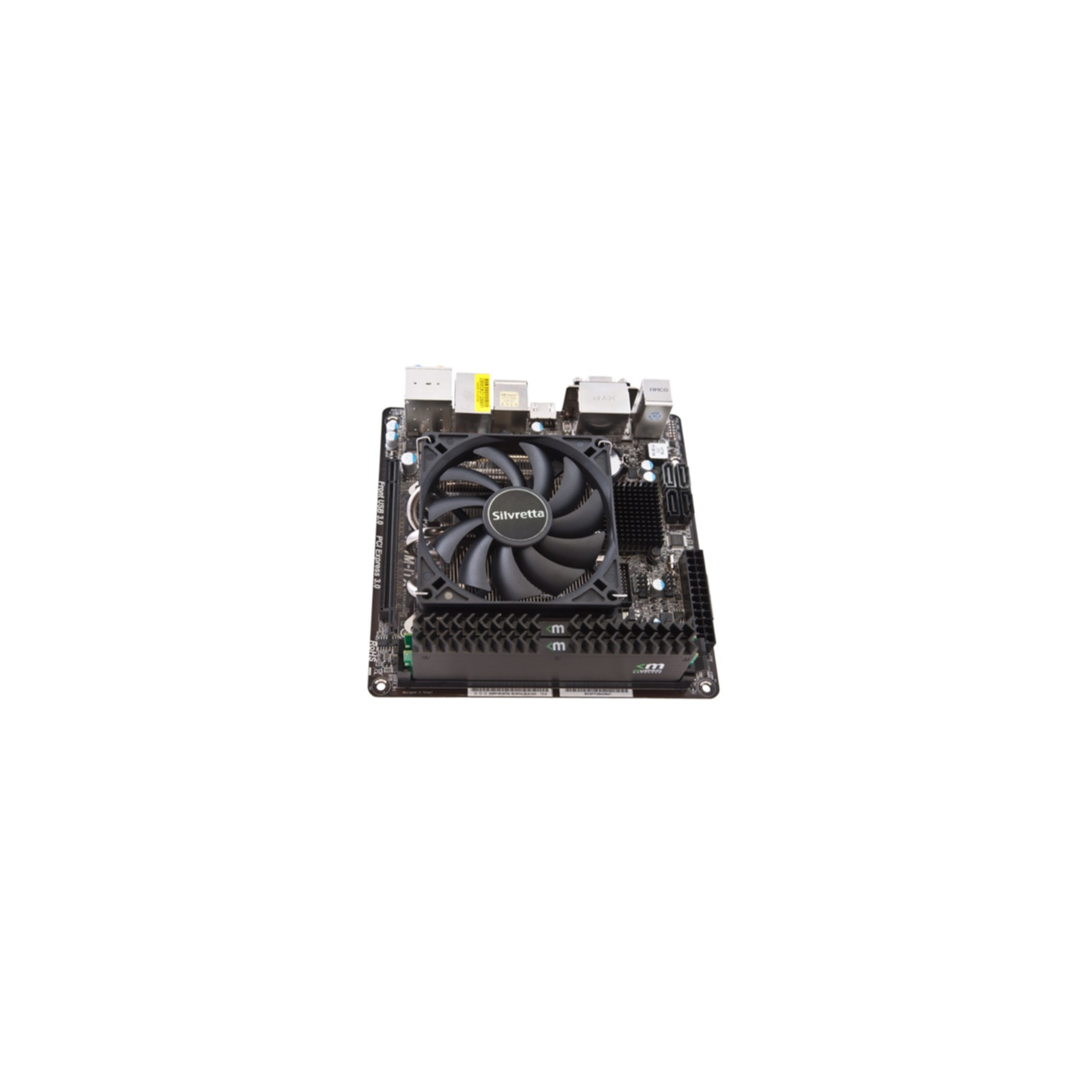 Ein Computer-Motherboard mit CPU-Kühler und RAM-Modulen.