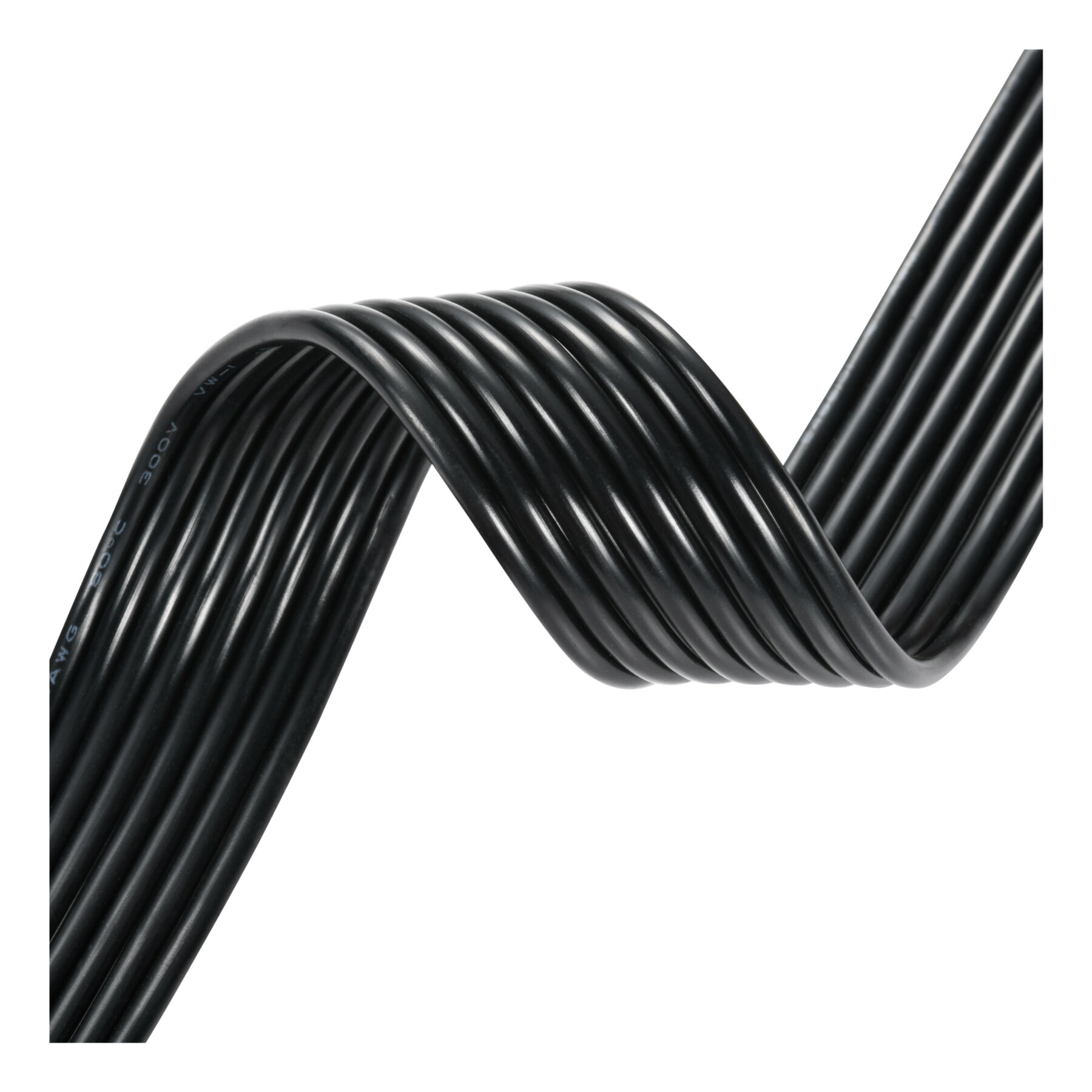 Czarny kabel wielożyłowy skręcony pośrodku na białym tle.