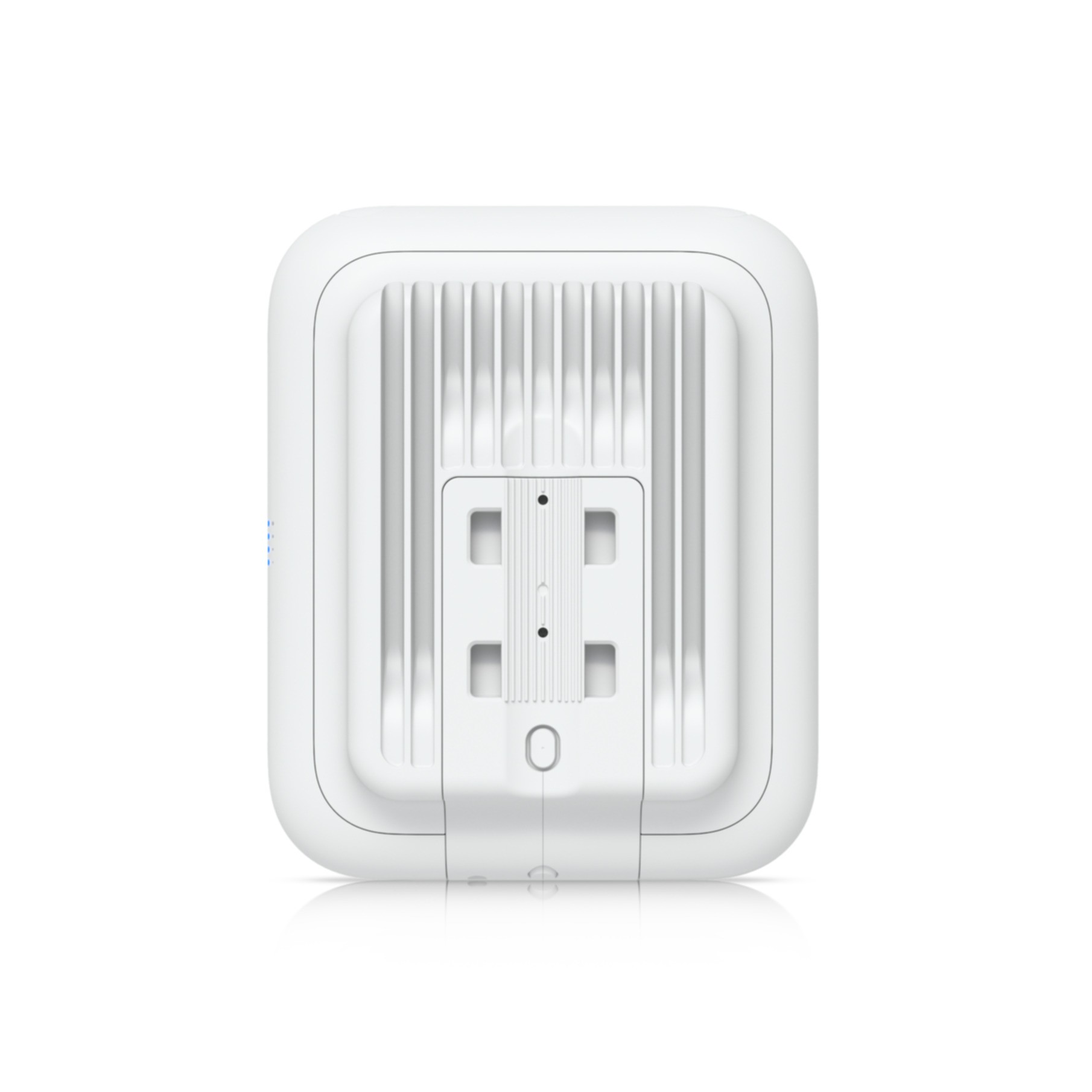 Białe urządzenie z żeberkami chłodzącymi i wspornikiem montażowym.