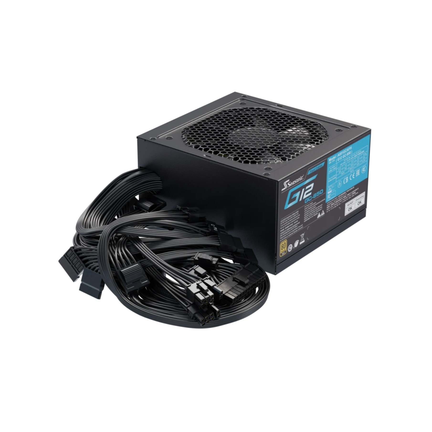 Czarny zasilacz z kratką wentylatora i wieloma kablami.