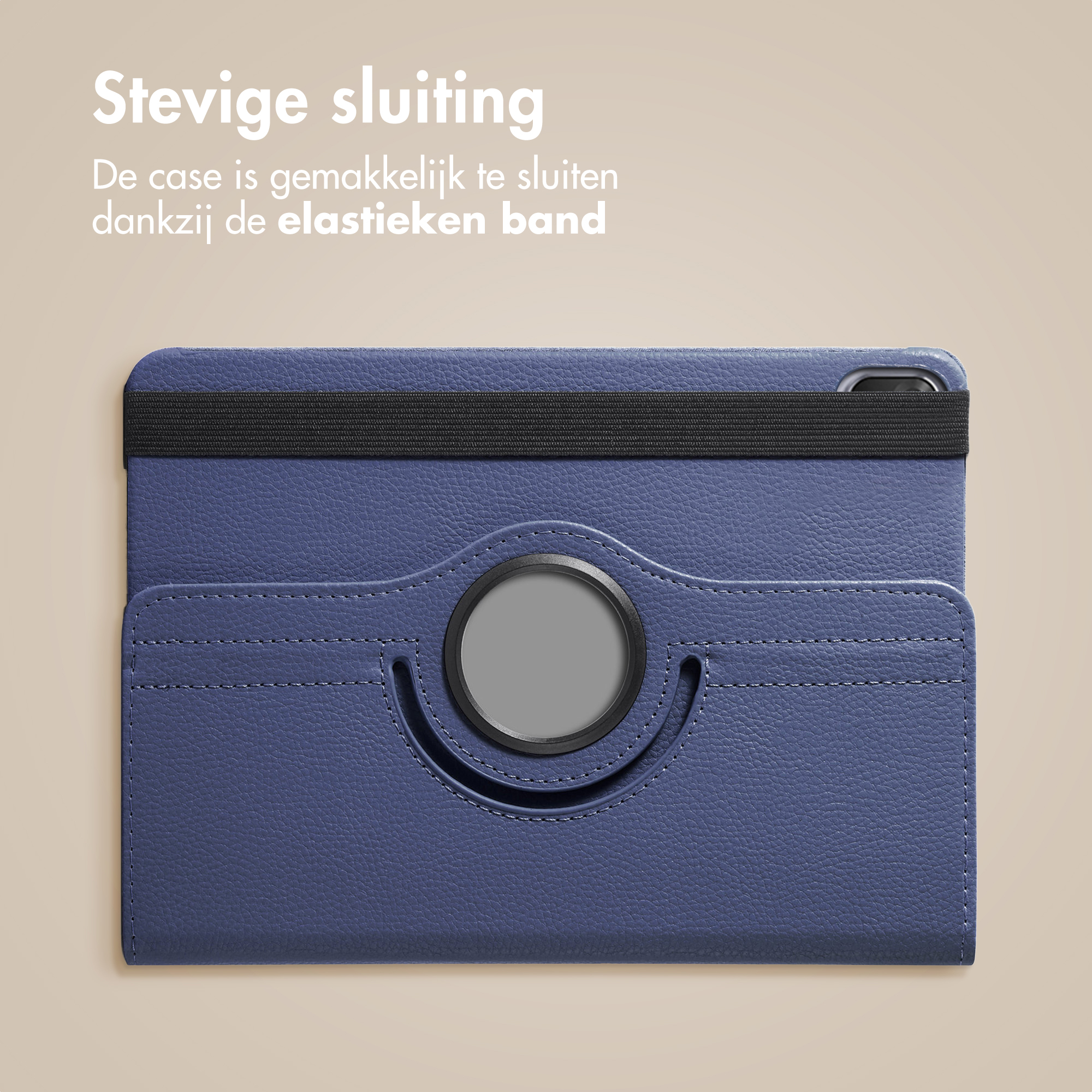 Donkerblauwe tablethoes met elastische band en ronde grijze uitsparing.