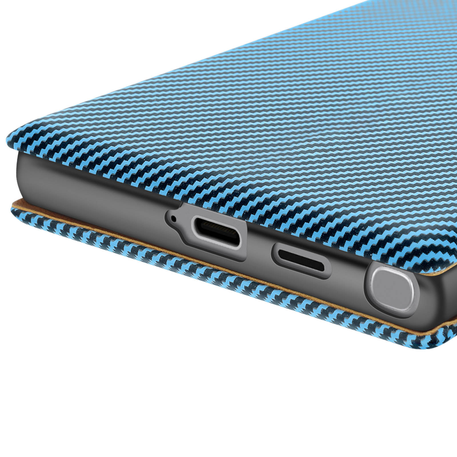 Primo piano di una custodia blu per telefono con motivo a onde e pulsanti argentati.
