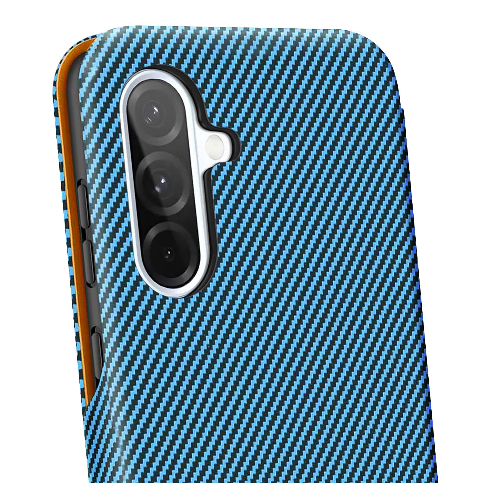 Nahaufnahme einer blauen Kohlefaser-Handyhülle mit Kameraobjektiven und orangem Rand.
