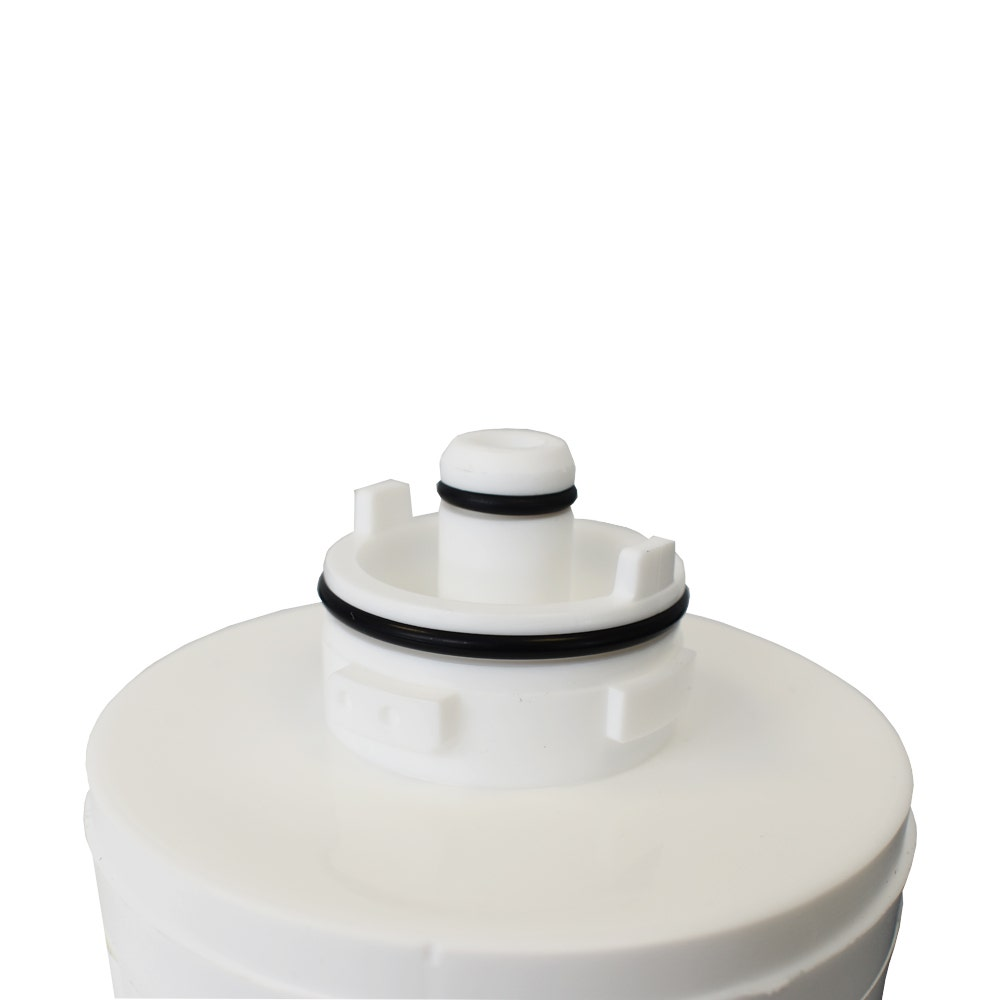 Detailansicht eines weißen Wasserfilterkopfes mit schwarzem O-Ring.