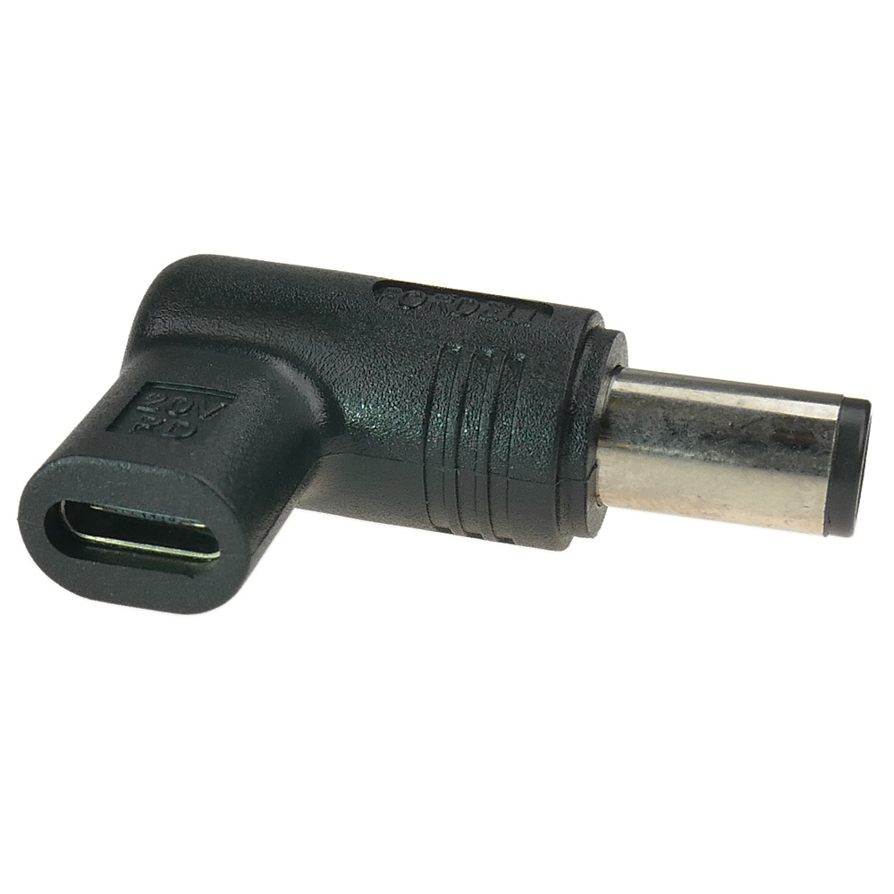 Czarny adapter z wejściem USB-C i okrągłą wtyczką.