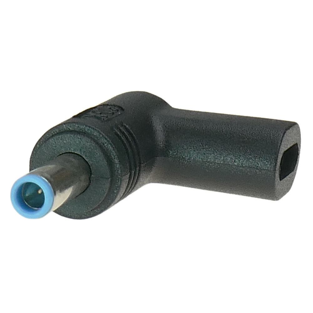 Czarny kątowy zasilacz z niebieskim pierścieniem na wtyczce.