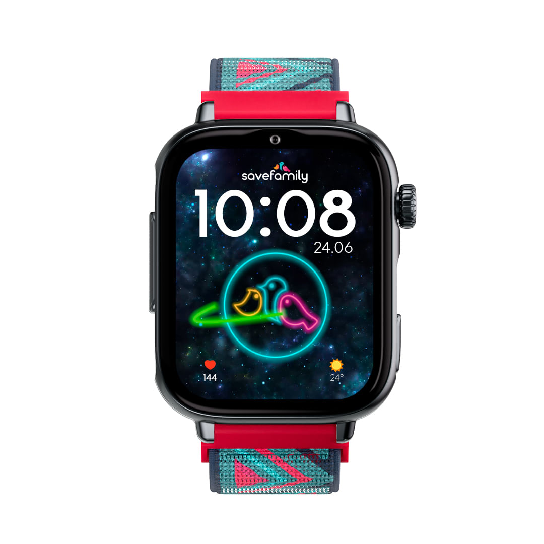 Smartwatch z galaktyczną tarczą, godzina 10:08, data 24.06.