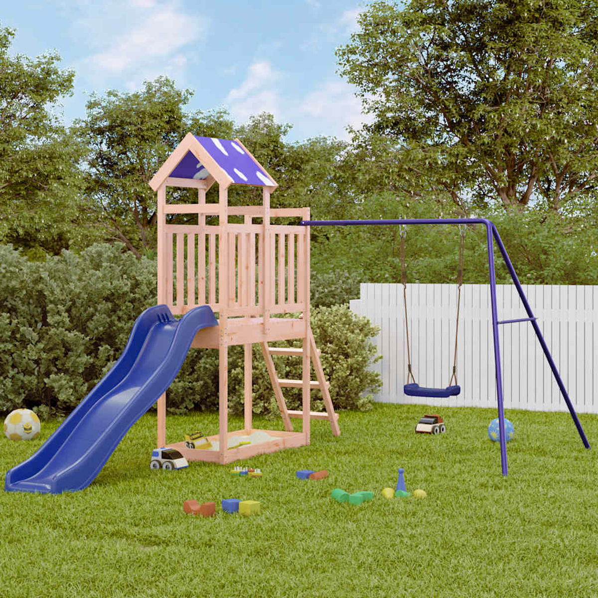 Ein hölzerner Spielturm mit Rutsche, Schaukel und Sandkasten im Garten.