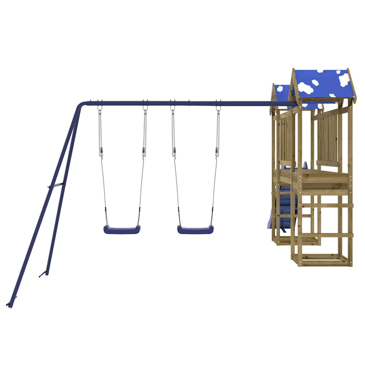 Ein Holzspielturm mit zwei Schaukeln und einer Rutsche unter blauem Himmel.