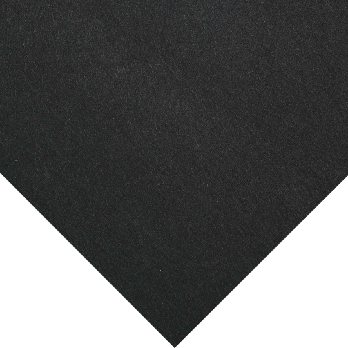 Eine schwarze, textile Oberfläche, die diagonal von unten links nach oben rechts verläuft.