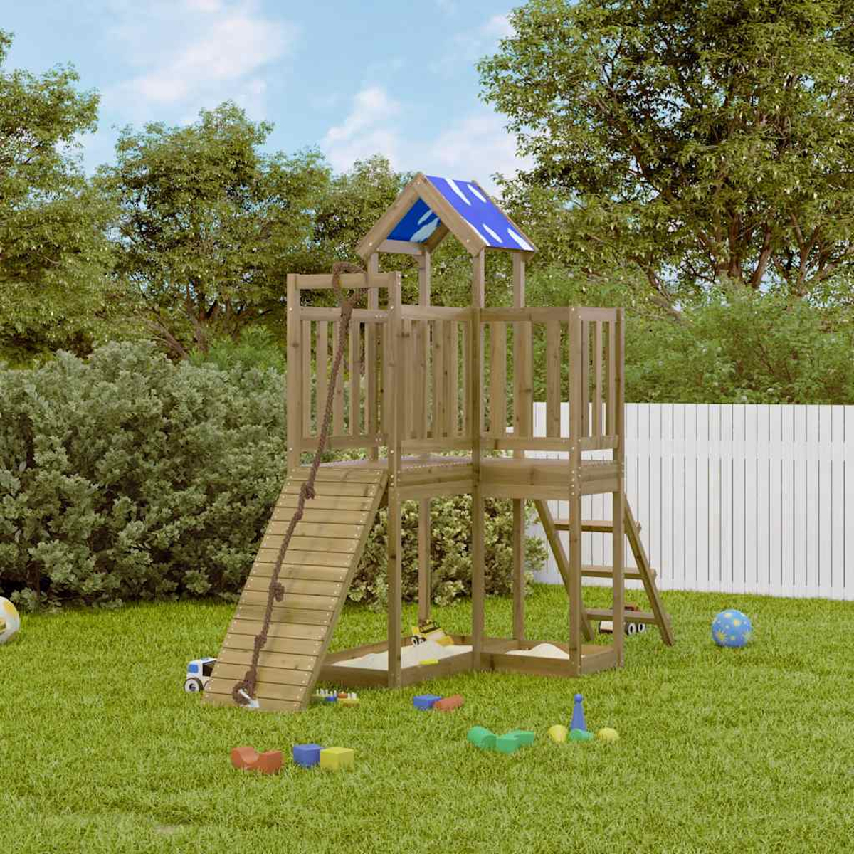 Holzspielturm mit Rutsche, Schaukel und Sandkasten im Garten.