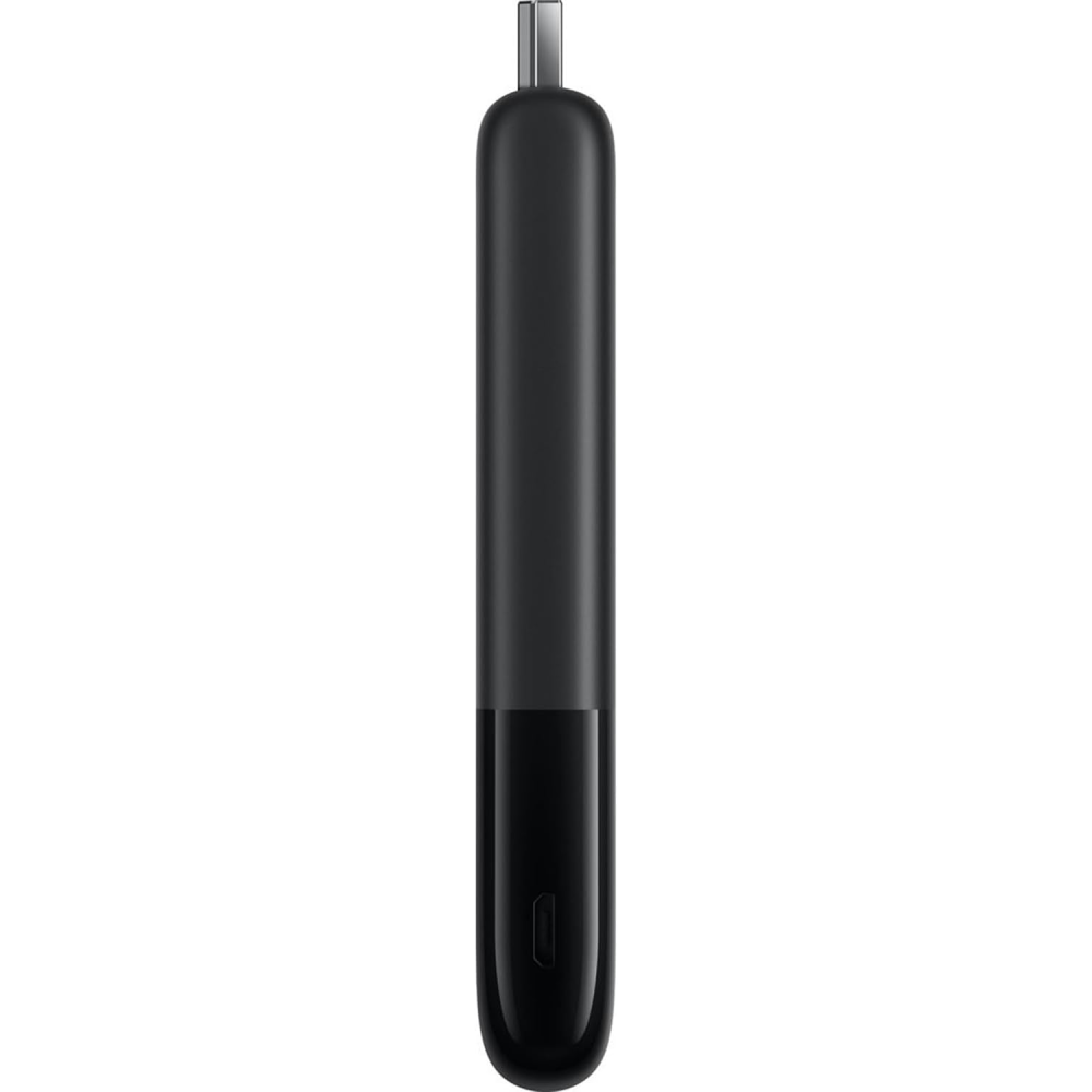 Un pendrive negro y delgado con un conector plateado en la parte superior.