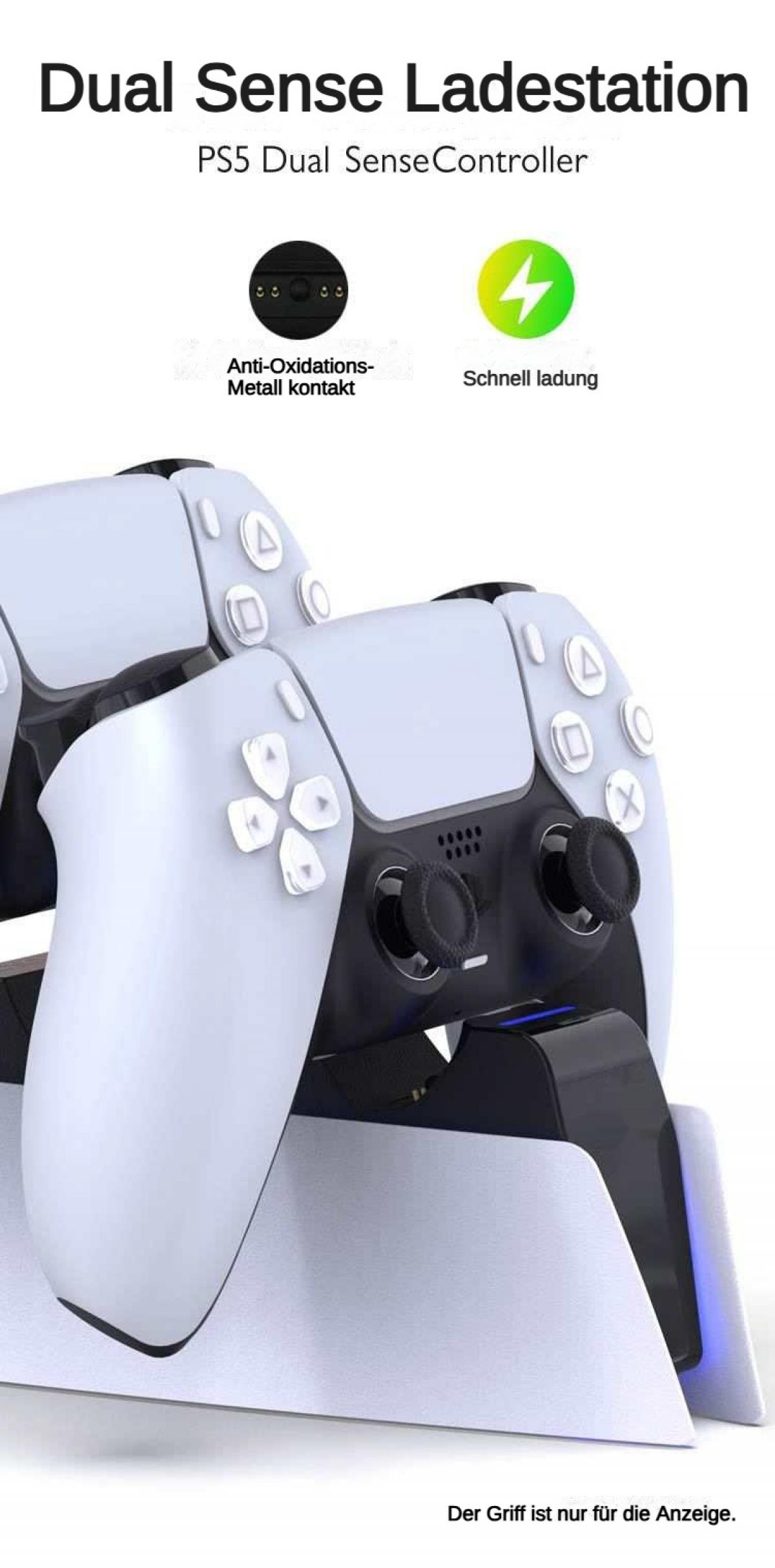 Weiße PS5 DualSense Controller auf einer Ladestation mit Ladeanzeige.
