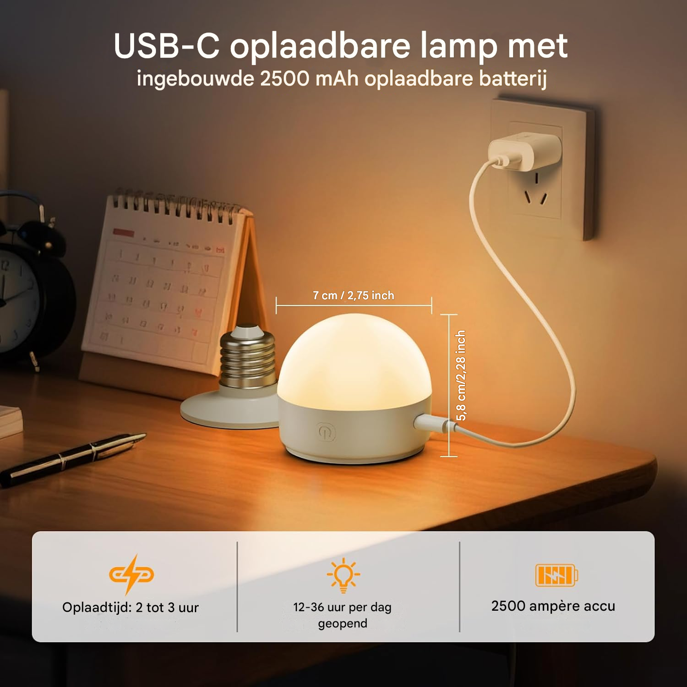 Weiße USB-C-Lampe mit 2500-mAh-Akku, lädt über Netzteil.