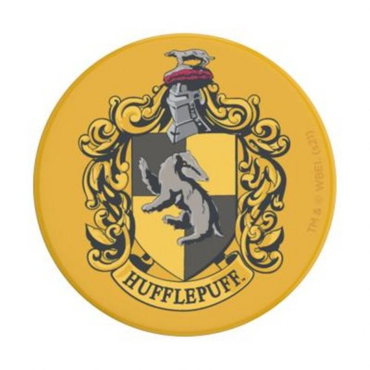 Stemma Hufflepuff con tasso ed elmo su sfondo giallo.