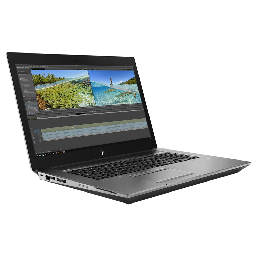 Een open laptop met videobewerkingssoftware op het scherm.