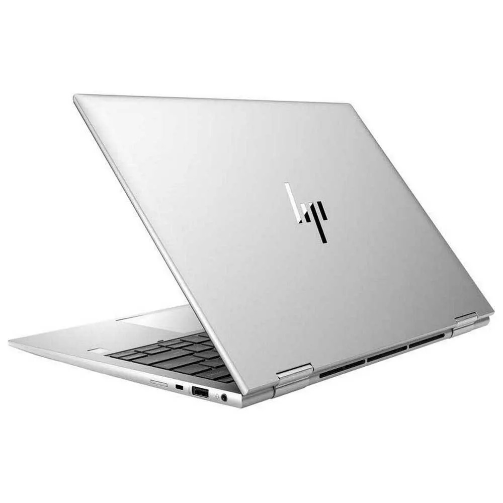 Un portátil HP plateado con la pantalla abierta, mostrando el teclado, sobre fondo blanco.
