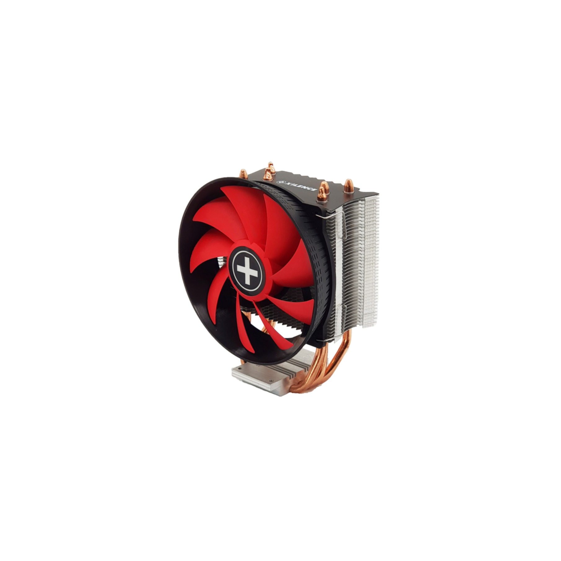 Ein CPU-Kühler mit rotem Lüfter und Kupfer-Heatpipes auf weißem Hintergrund.