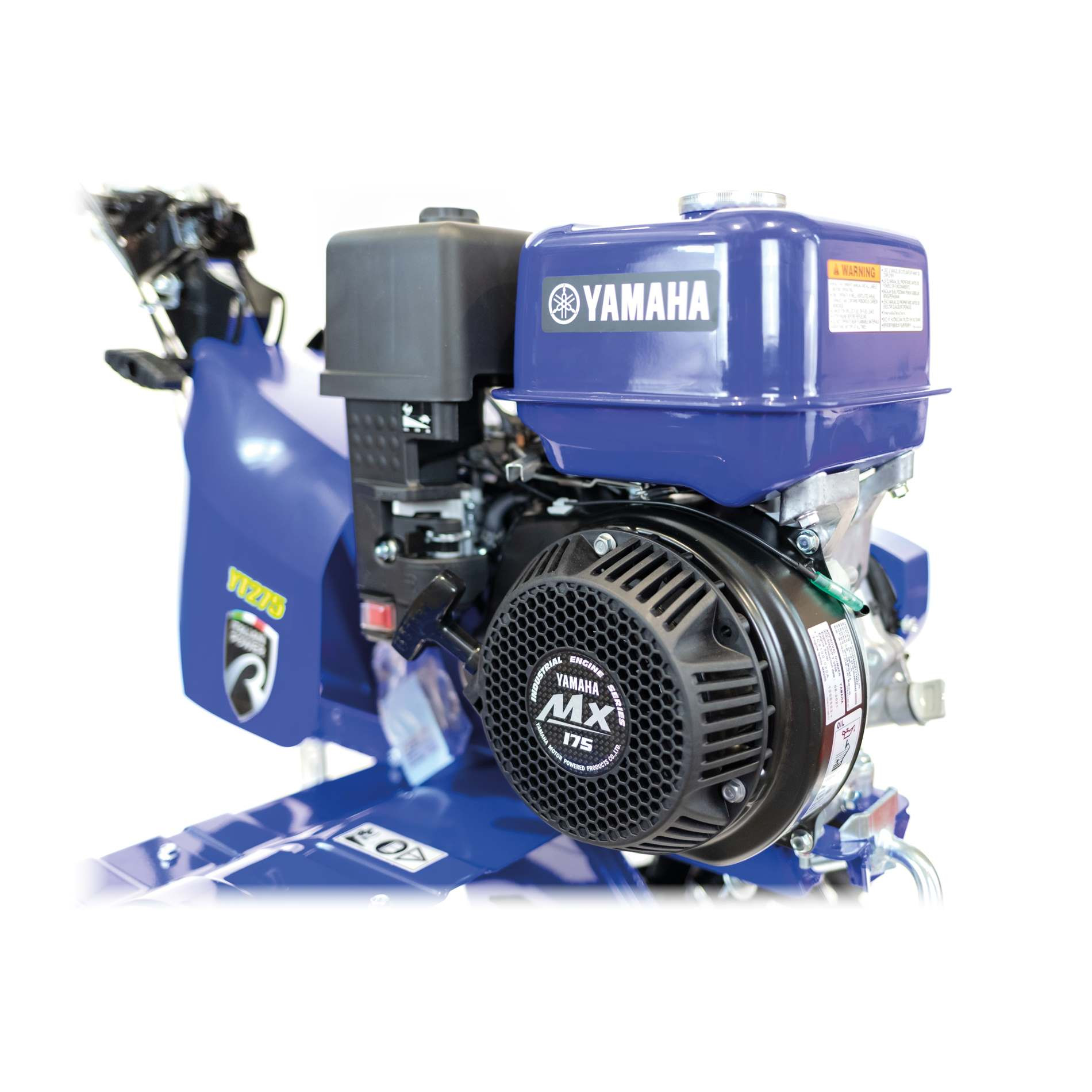 Niebieski silnik Yamaha z czarnym wentylatorem i żółtą naklejką.