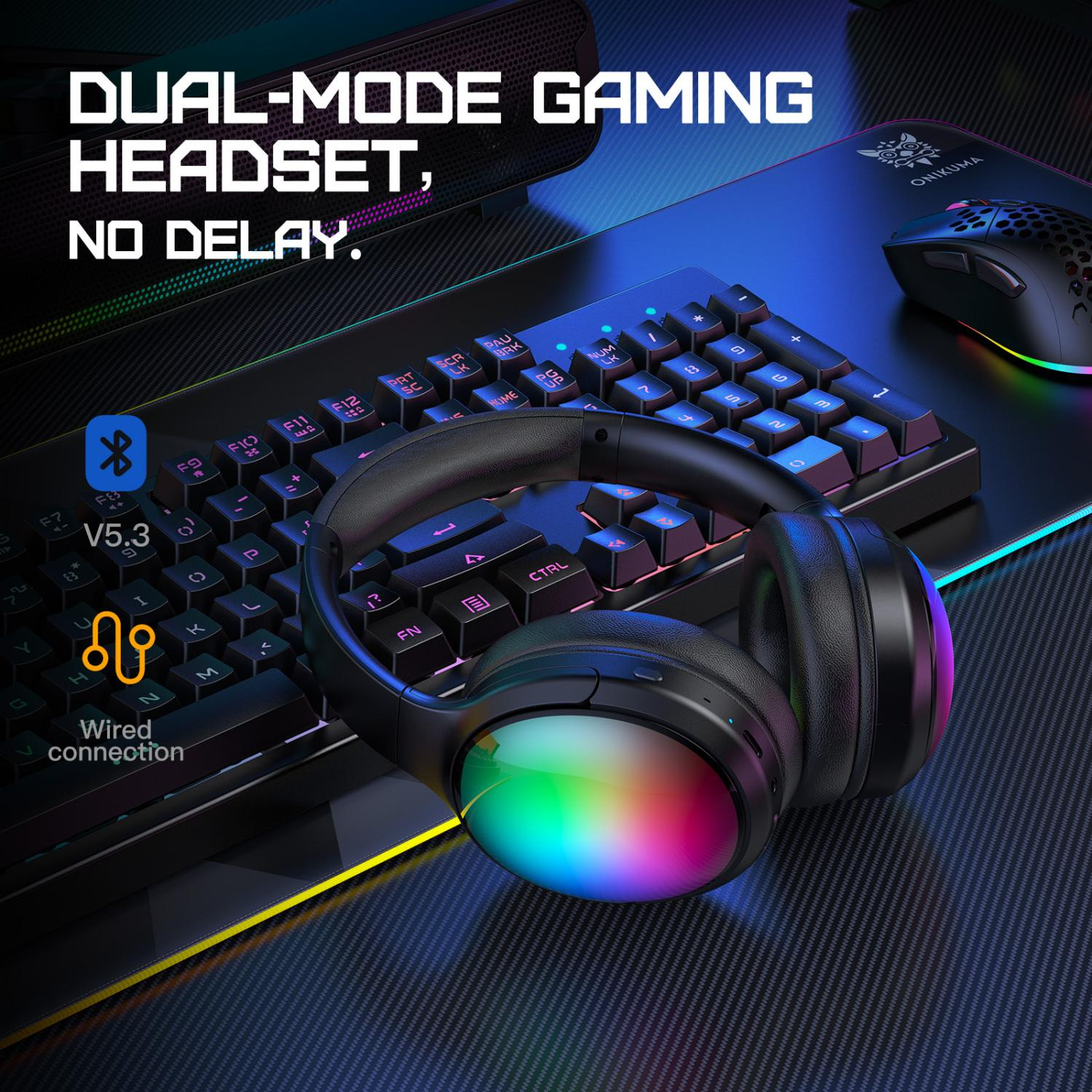 Schwarzes Headset mit RGB-Beleuchtung auf Tastatur und Maus.