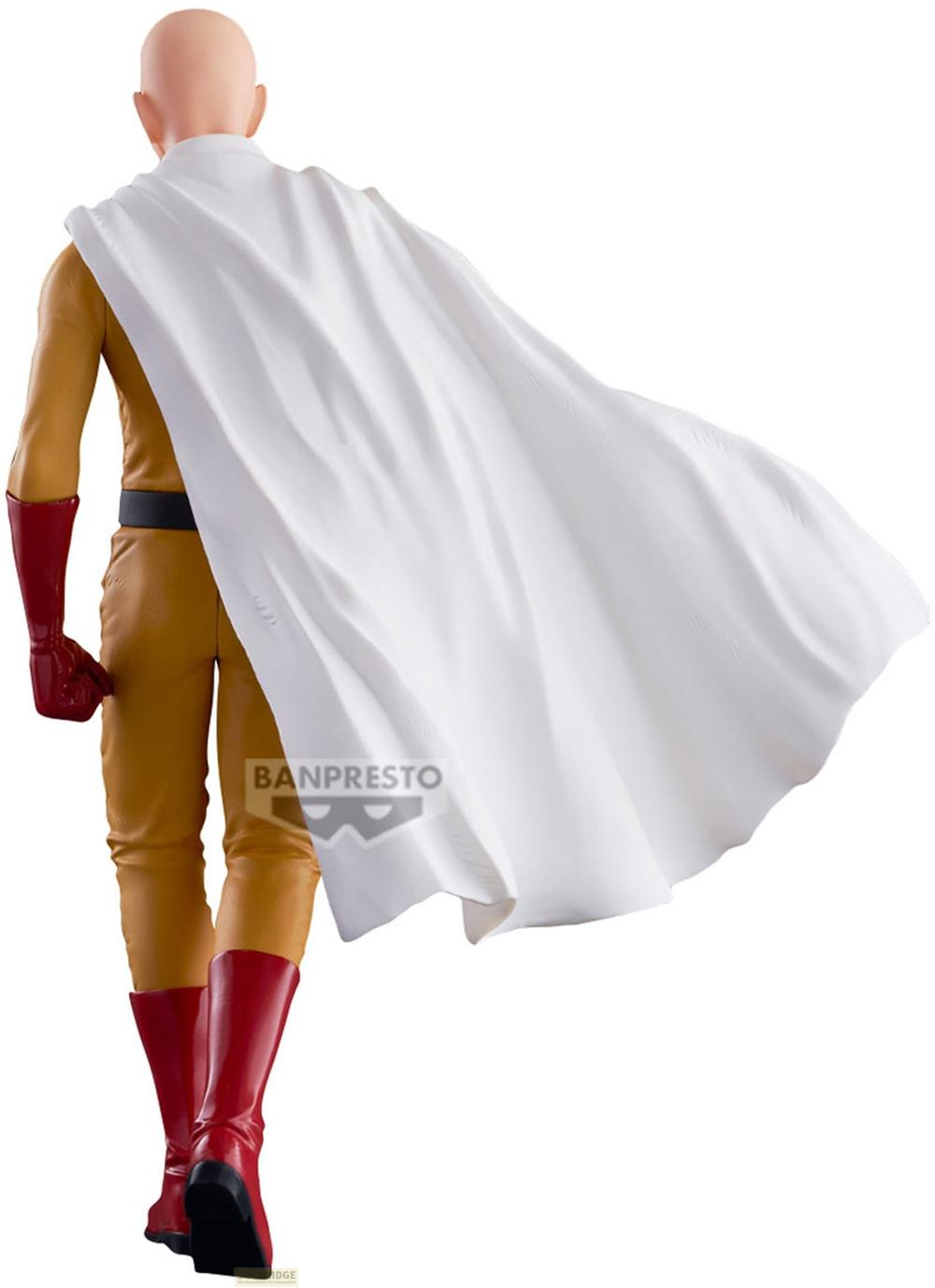 Una figura de Saitama con traje amarillo, guantes rojos, capa blanca y botas rojas.