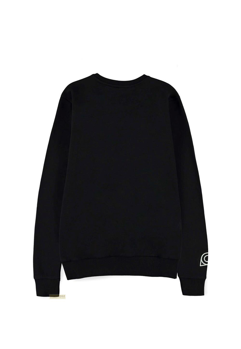 Sudadera negra con símbolo circular blanco en la manga derecha.
