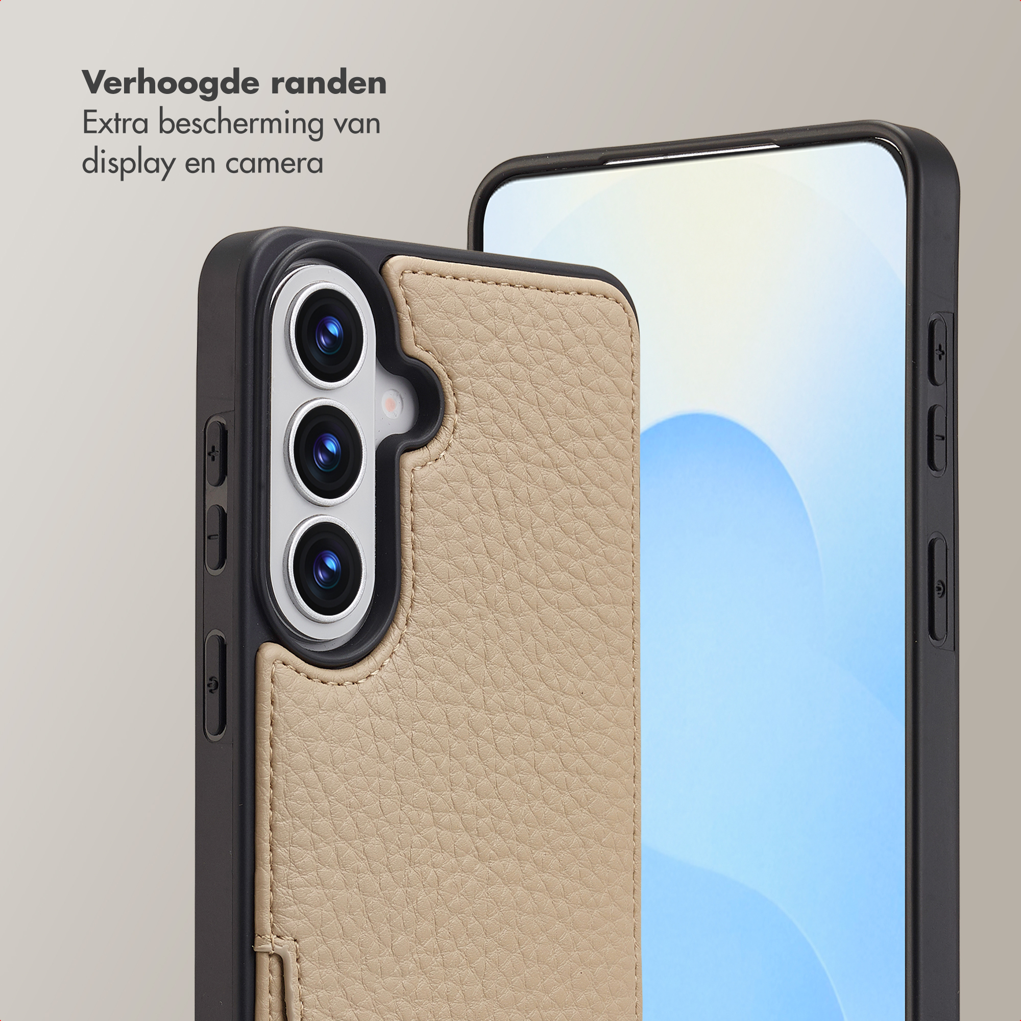Un étui en cuir beige à bords surélevés protège un smartphone.